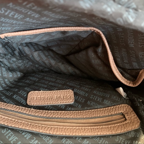 Steve Madden light Carmel brown vegan leather backpack gold details multi pocket - Picture 6 of 7
